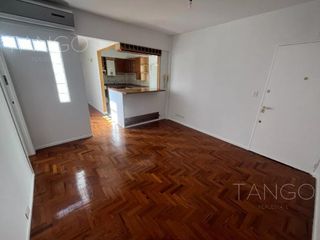 Foto 1 de Venta Departamento Semipiso 3 Ambientes en Nuñez
