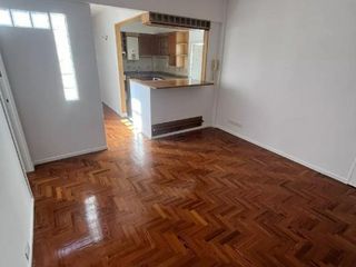 Foto 3 de Venta Departamento Semipiso 3 Ambientes en Nuñez