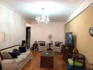 Foto 17 de Venta Departamento Monserrat Cuatro Ambientes Balcón