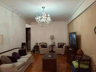 Foto 11 de Venta Departamento Monserrat Cuatro Ambientes Balcón