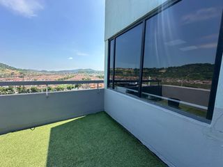 Foto 1 de VENTA OFICINA  EN RIVER PLAZA  CON PARQUEO, LA JOYA (JLR)