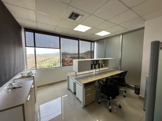 Foto 22 de VENTA OFICINA  EN RIVER PLAZA  CON PARQUEO, LA JOYA (JLR)