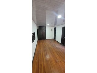 Foto 2 de ARRENDAMOS APARTAMENTO EN GALERIAS, BOGOTA