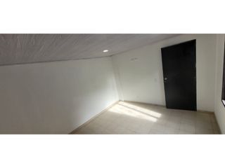 Foto 5 de ARRENDAMOS APARTAMENTO EN GALERIAS, BOGOTA