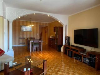 Foto 5 de Venta Departamento 4 Ambientes en Caballito Con Balcón al Frente Cochera Baulera Escritorio