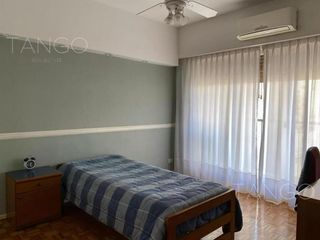 Foto 13 de Venta Departamento 4 Ambientes en Caballito Con Balcón al Frente Cochera Baulera Escritorio