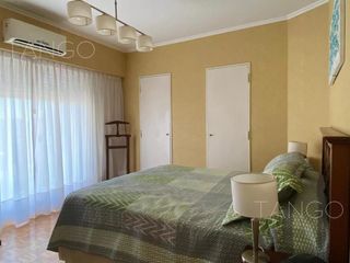Foto 11 de Venta Departamento 4 Ambientes en Caballito Con Balcón al Frente Cochera Baulera Escritorio