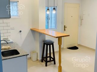Foto 6 de Departamento venta en Retiro, 1 ambiente con patio privado