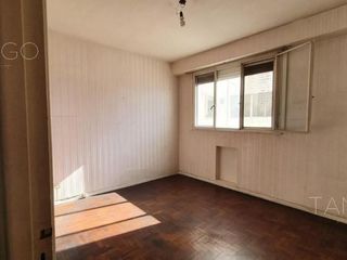 Foto 1 de Venta Departamento 4 Ambientes en Caballito Con Dependencia