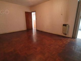 Foto 7 de Venta Departamento 4 Ambientes en Caballito Con Dependencia