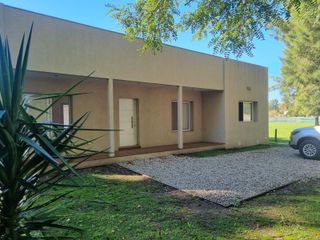 Foto 1 de VENTA, CASA A LAGUNA, POSADA DE LOS LAGOS  al 100