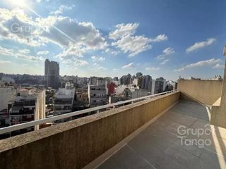 Foto 15 de Venta Departamento 2 Ambientes en Caballito Con Cochera