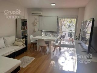 Foto 3 de Venta Departamento 2 Ambientes en Caballito Con Cochera