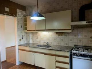 Foto 14 de Venta Departamento 4 Ambientes en Parque Patricios Con Balcón Con Cochera Baulera