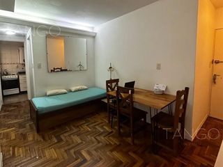 Foto 2 de Departamento en Venta, Villa Crespo, 2 ambientes con patio