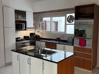 Foto 10 de Departamento en Venta, Belgrano, 6 ambientes, con Parrilla, Cochera y Terraza
