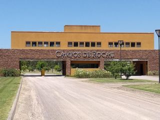 Foto 2 de Terreno en venta - 2.490 mts2 - Campos de Roca II