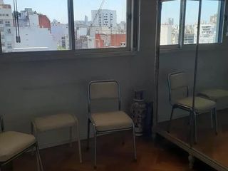 Foto 5 de Departamento en Belgrano en venta, 3 ambientes con balcón (2)