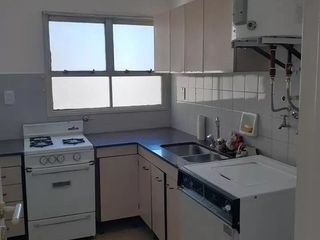 Foto 7 de Departamento en Belgrano en venta, 3 ambientes con balcón (2)
