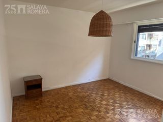 Foto 11 de Departamento 3 amb con dependencia y cochera en venta.
