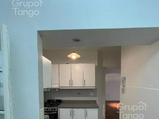 Foto 7 de Venta Departamento Semipiso 3 Ambientes en Palermo Con Baulera