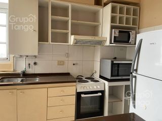 Foto 8 de Departamento en Monserrat en venta, 3 ambientes con balcón