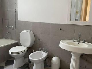 Foto 14 de Departamento en Monserrat en venta, 3 ambientes con balcón