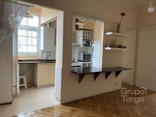 Foto 6 de Departamento en Monserrat en venta, 3 ambientes con balcón
