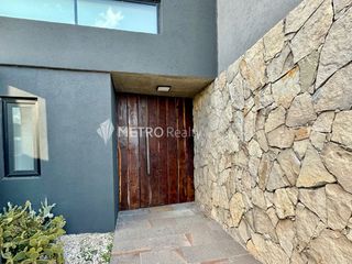 Foto 5 de Casa a la laguna con 5 habitaciones  en Marinas Puertos