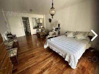 Foto 1 de Venta Departamento Monoambiente en Recoleta  Apto Profesional