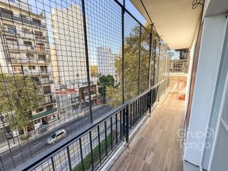 Foto 25 de Departamento Venta Villa Crespo Cuatro Ambientes Balcon Frente Terraza Parilla