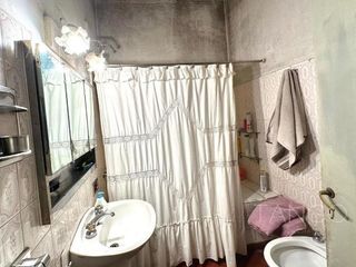 Foto 9 de Casa a refaccionar en Venta en Florida, Vicente López