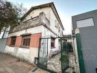 Foto 2 de Casa a refaccionar en Venta en Florida, Vicente López
