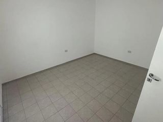 Foto 5 de Casa en  Alquiler Residencial Velez Sarfield 3 Dormitorios
