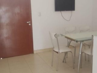 Foto 4 de Alquilo duplex 2 dormitorios altura Av America al 1800