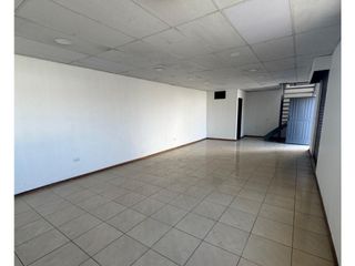 Foto 1 de Guamani, Local Comercial en Renta, 80m2, 4 Ambientes