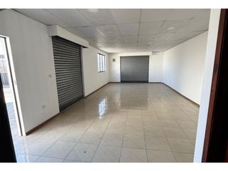 Foto 3 de Guamani, Local Comercial en Renta, 80m2, 4 Ambientes