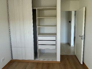 Foto 8 de Departamento en alquiler en Quilmes Norte