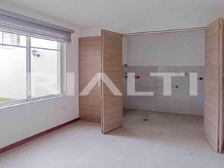 Foto 6 de Casa No Adosada en Renta en Pifo-Conjunto Cypress
