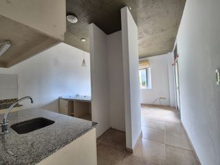 Foto 5 de MONOAMBIENTE EN ALQUILER CON BALCÓN Y PARRILLA A PASOS DE LA COSTANERA.-