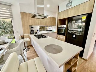 Foto 11 de Se vene lujosa casa en Chia con pérgola y excelente zona verde