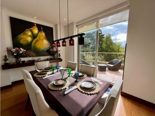 Foto 3 de Increíble apartamento en venta con espectacular vista verde y terrazas