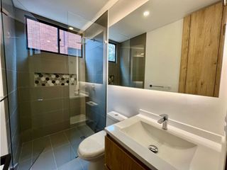 Foto 10 de Arrendamos apartamento para estrenar en chico norte de 2 Habitaciones
