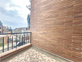 Foto 4 de SE VENDE HERMOSA CASA EN ALTOS DE SUBA