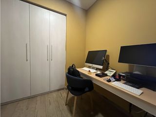 Foto 4 de Vendo Apartamento en el Exclusivo Edificio Rodin CC Plaza Claro