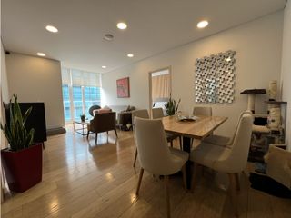 Foto 7 de Vendo Apartamento en el Exclusivo Edificio Rodin CC Plaza Claro