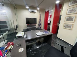 Foto 6 de Oficina remodelada en venta en Alto Prado