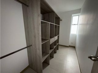Foto 9 de SE VENDE APARTAMENTO EN CERRITOS RESERVADO