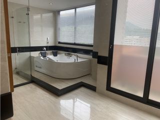 Foto 19 de SANTA BARBARA ALTA ARRIENDO - 445 MTS2 MAS TERRAZA - $25.000.000