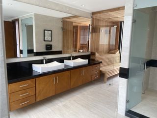 Foto 18 de SANTA BARBARA ALTA ARRIENDO - 445 MTS2 MAS TERRAZA - $25.000.000